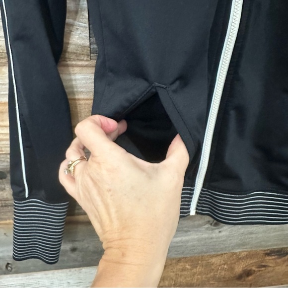 Nike Womens Full Zip Warm Up Track Jacket Pre Game Size S Black White Red Tag - Picture 6 of 12